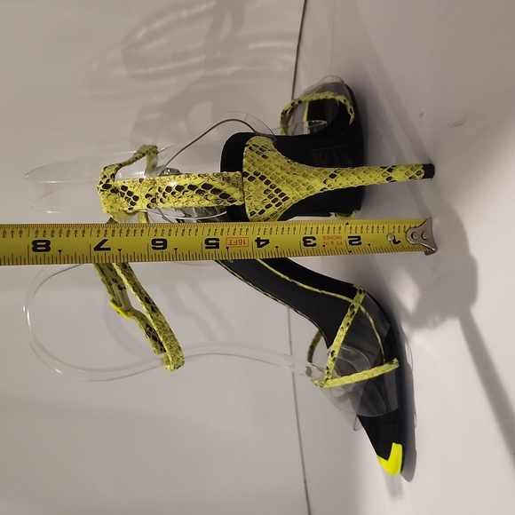 NEW w/o Box! - Faux Snakeskin Stiletto Heels Yellow & Black - Picture 4 of 13